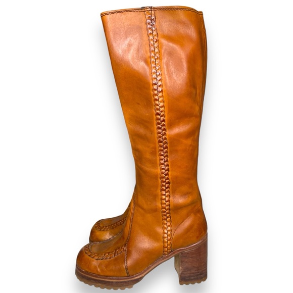 Vintage PLATFORM BOOTS Tan Leather Braided 1970s Campus Boots Size 8 - Picture 5 of 10